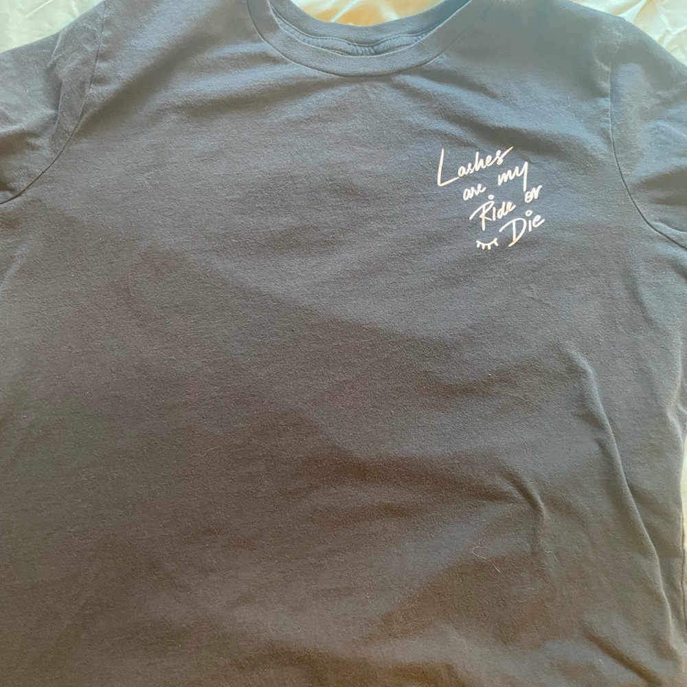 Lash shirt